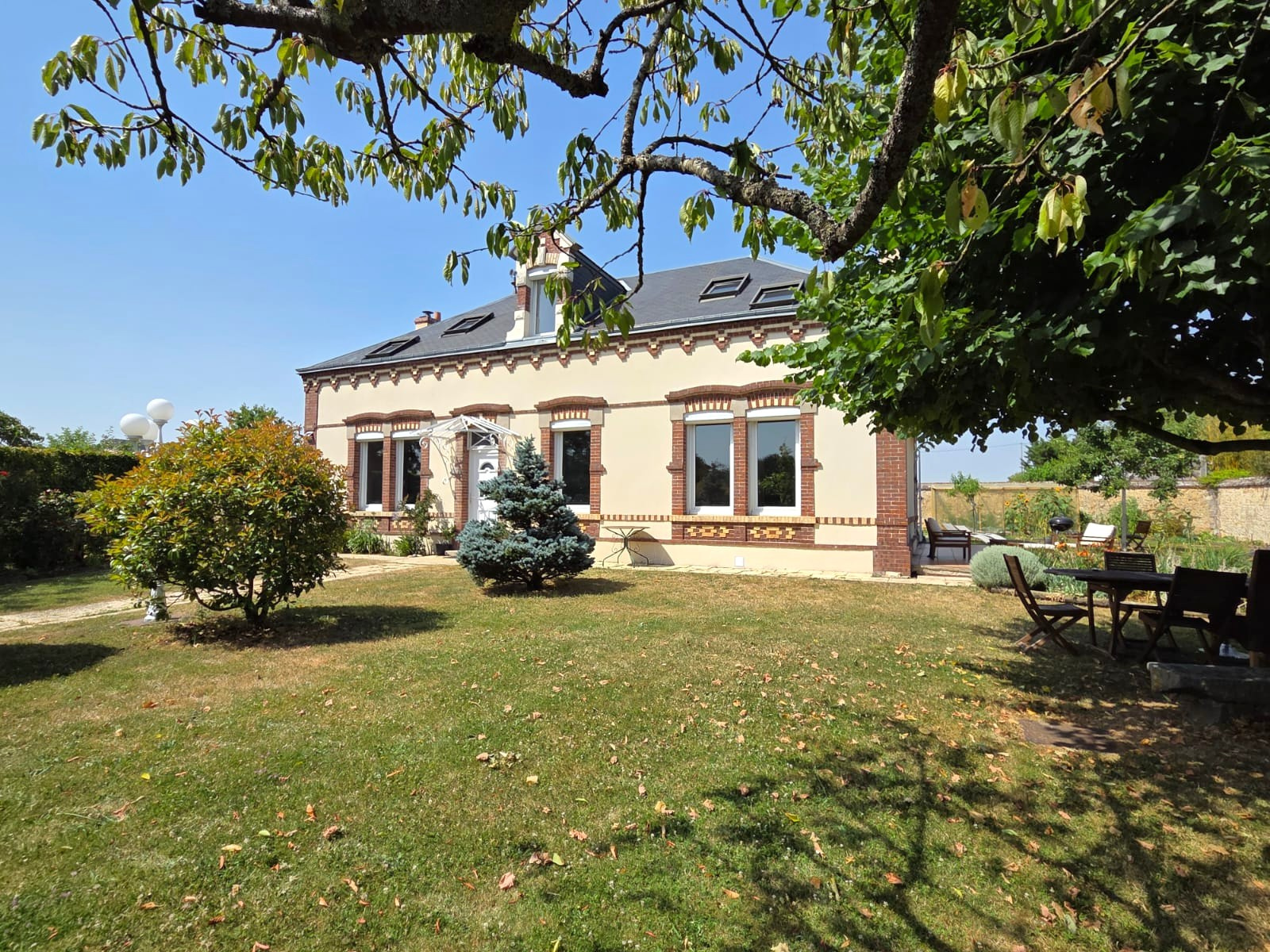 Maison 163m² — La Madeleine-de-Nonancourt